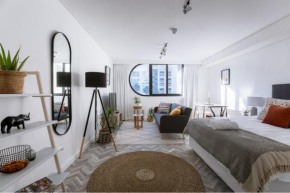 Tuynhuys Stylish, Modern, Walk to Restaurants and CBD